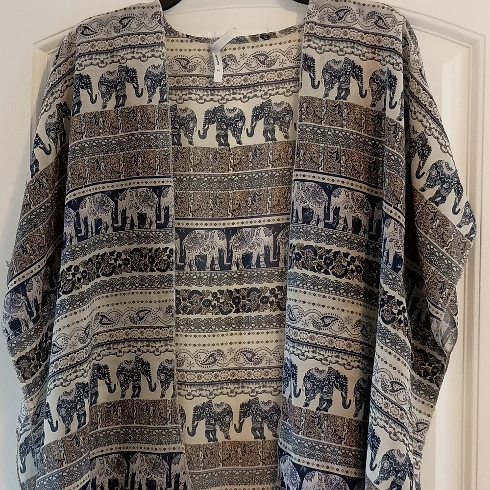 Kimono - Picture 6 of 7